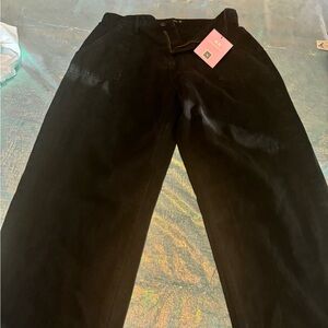 Black jeans‎